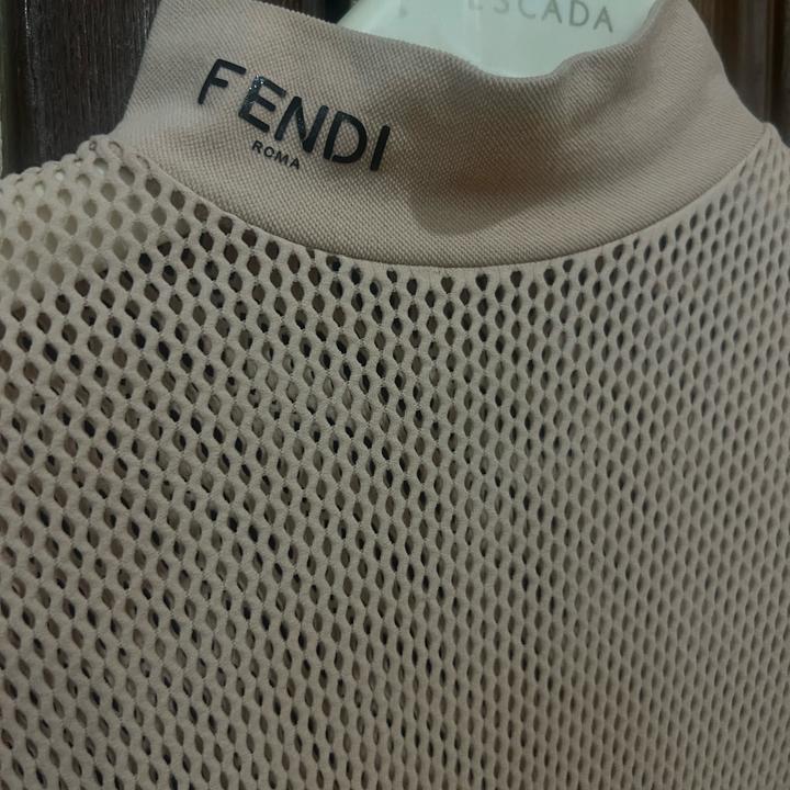 Боди от fendi