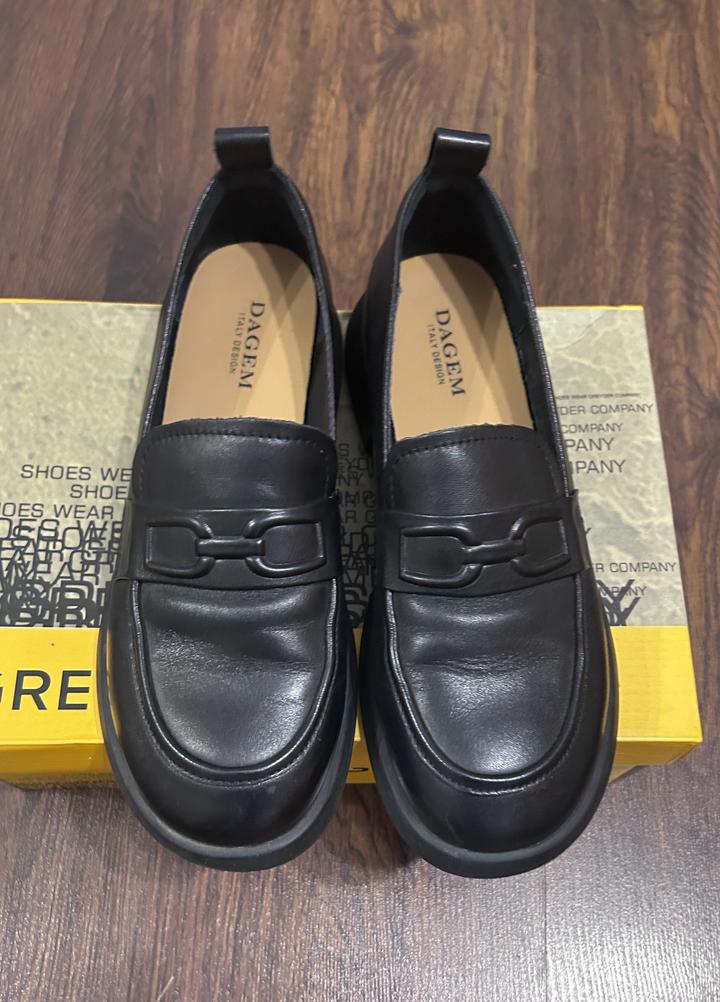 Кожанные лоферы Дагем