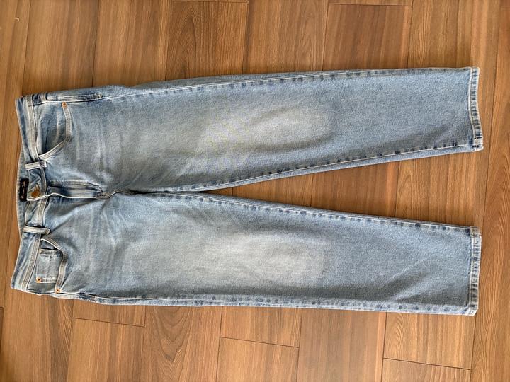 Прямые джинсы Massimo Dutti