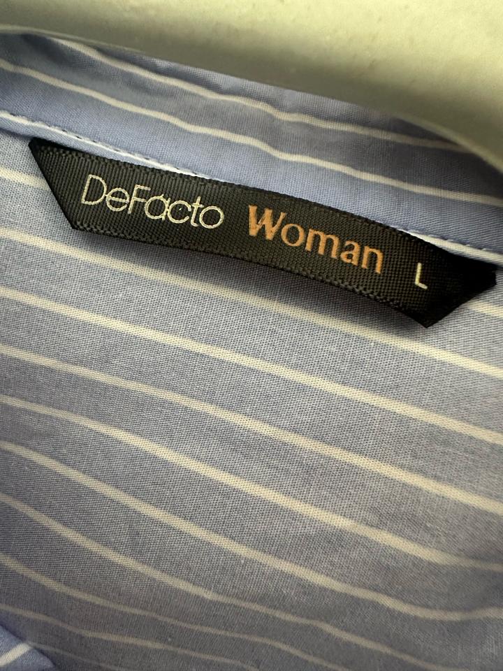 Рубашка голубая длинная