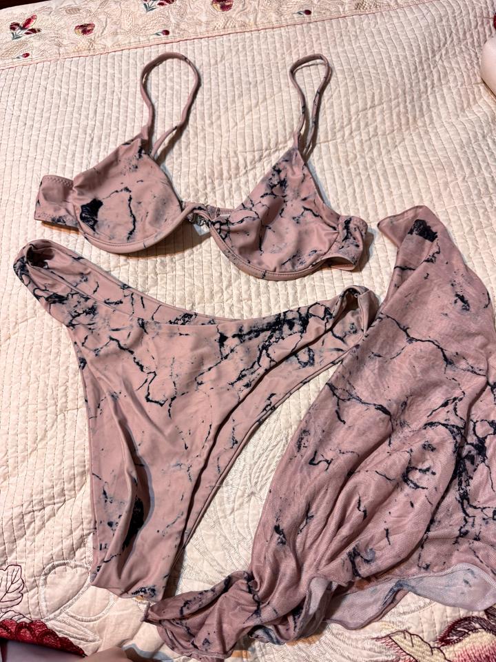 Купальник Новый М