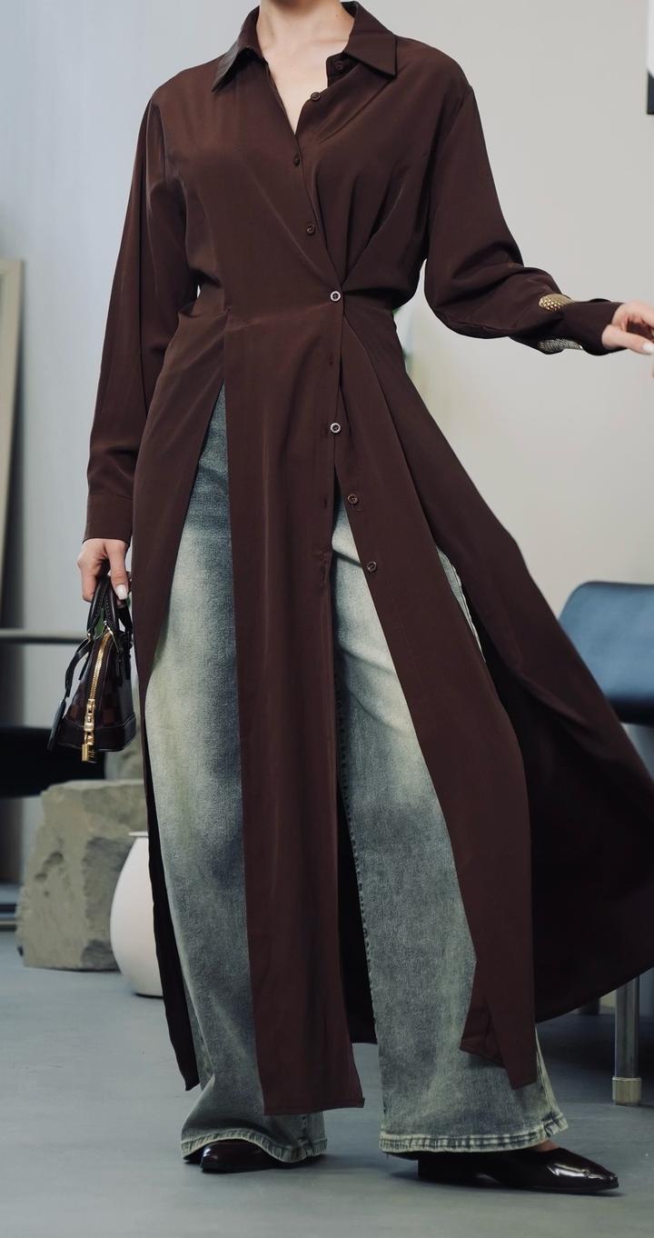 Коричневая рубашка