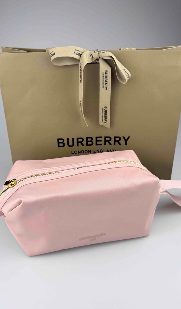 Косметичка Burberry