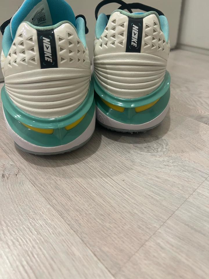 Кросовки Nike