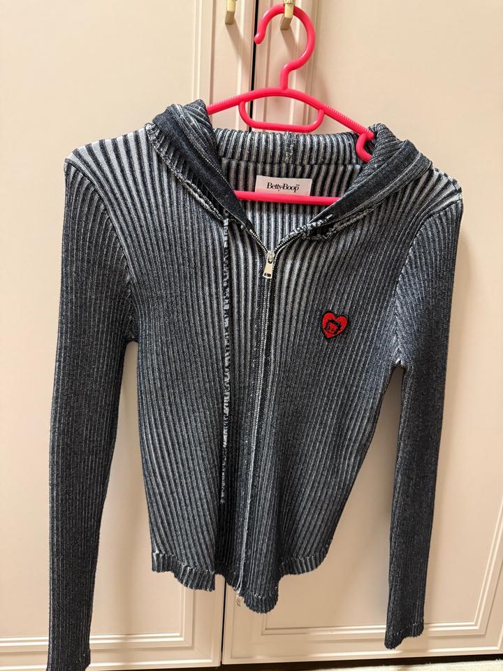 зипка Betty Boop