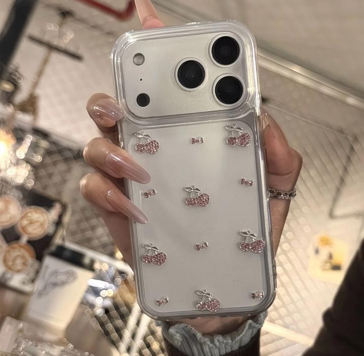 Чехлы на iPhone