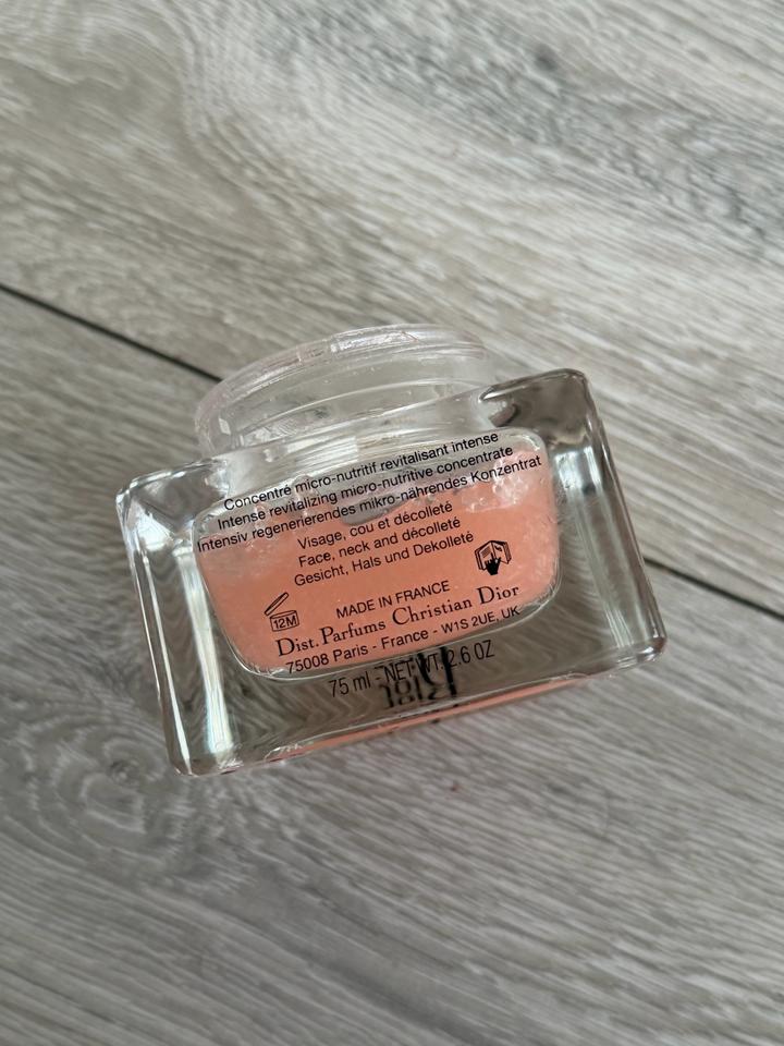 Dior Prestige Le Micro-Caviar de Rose( остаток на фото)