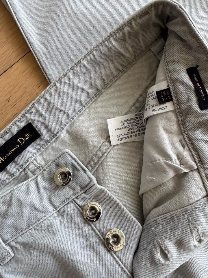 Джинсы укороченные Massimo Dutti