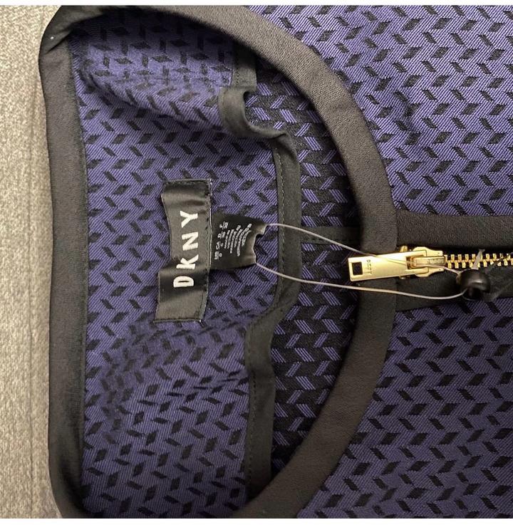 Новый жакет DKNY