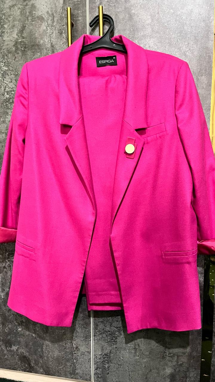 Турецкая двойка с сочным малиновом оттенке