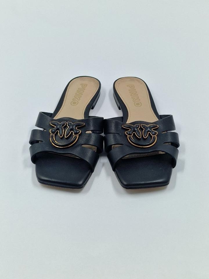 Pinko шлепы