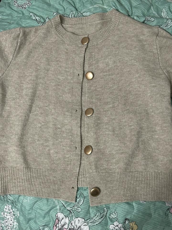 Кардиган на пуговицах