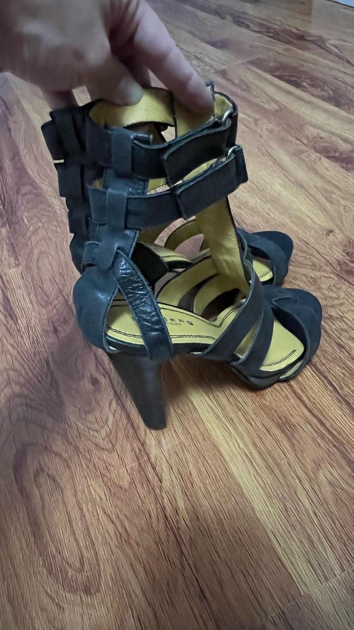Кожаные босоножки, новые 36 р , Pito deng collection