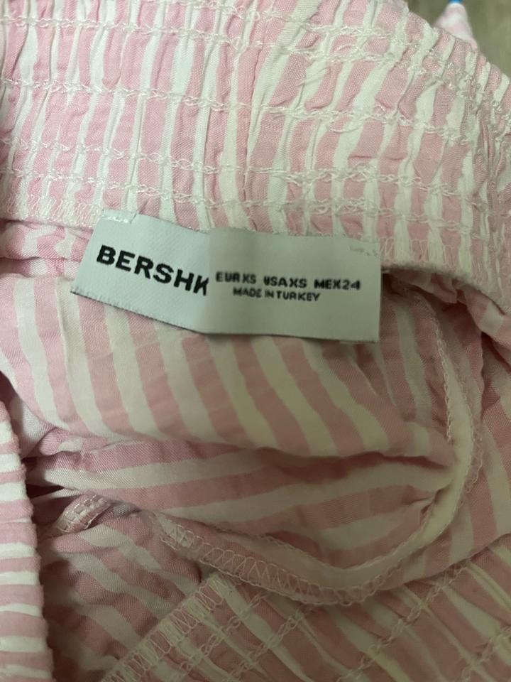 Bershka брюки Xs на резинке