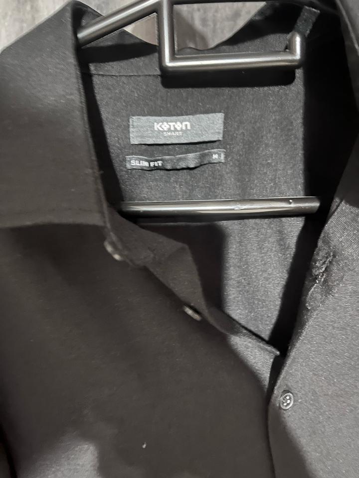 черная рубашка