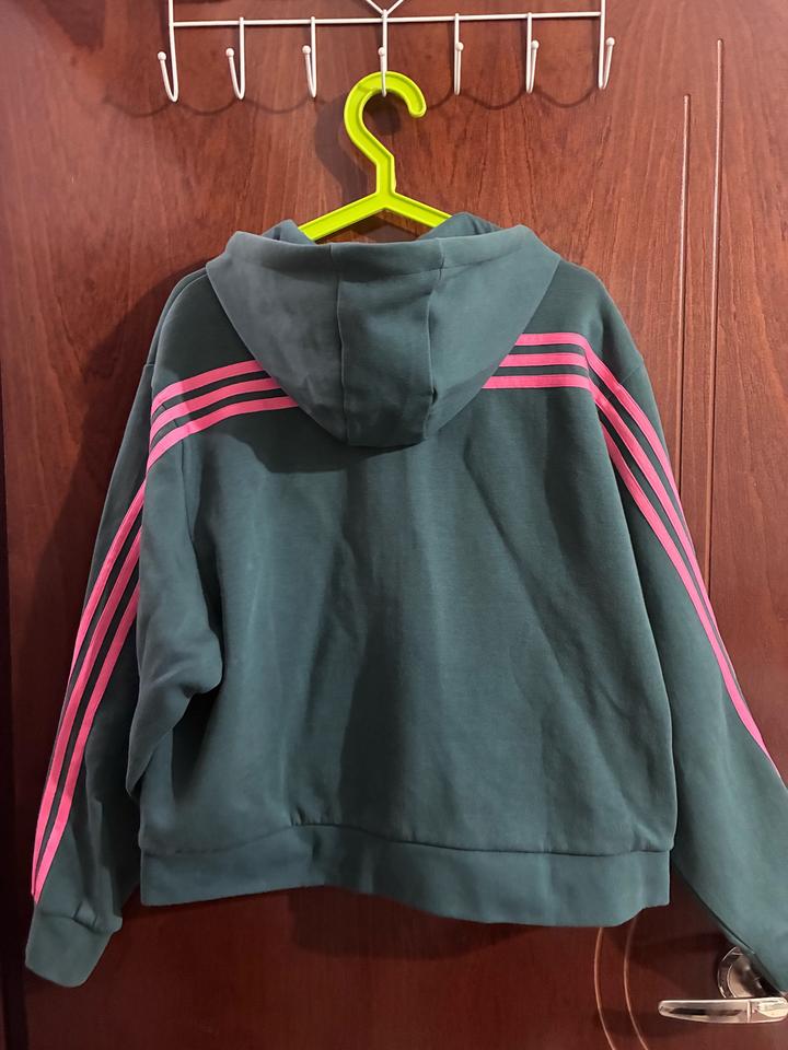 Спортивный костюм adidas