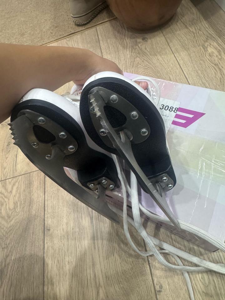 Коньки Graf Montana 26-й размер