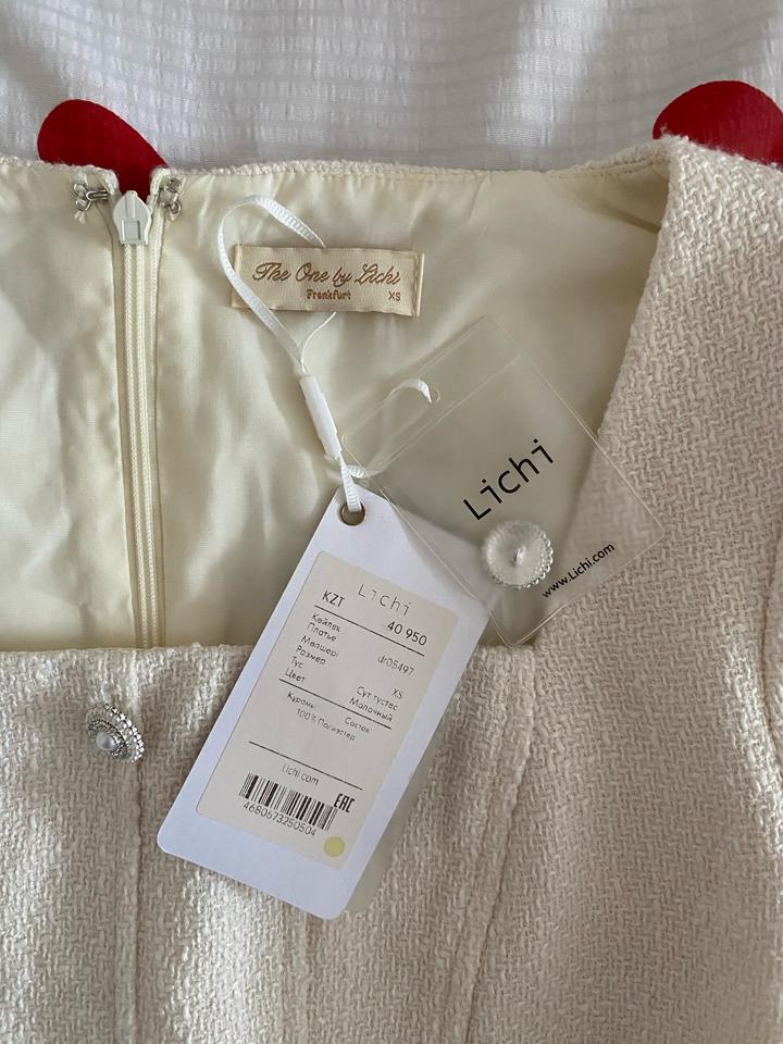 Молочное платье Lichi