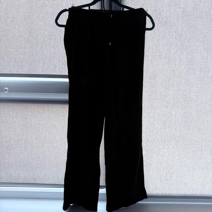 Костюм из струящейся ткани Zara