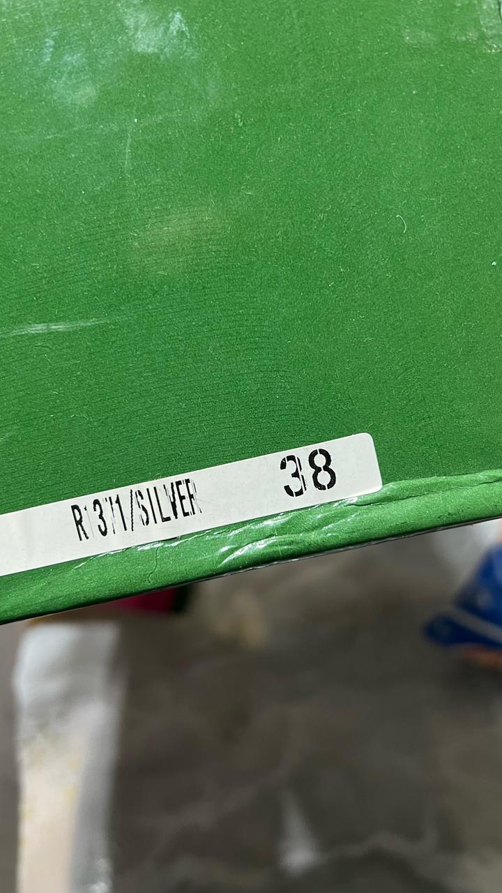 Кроссовки liici