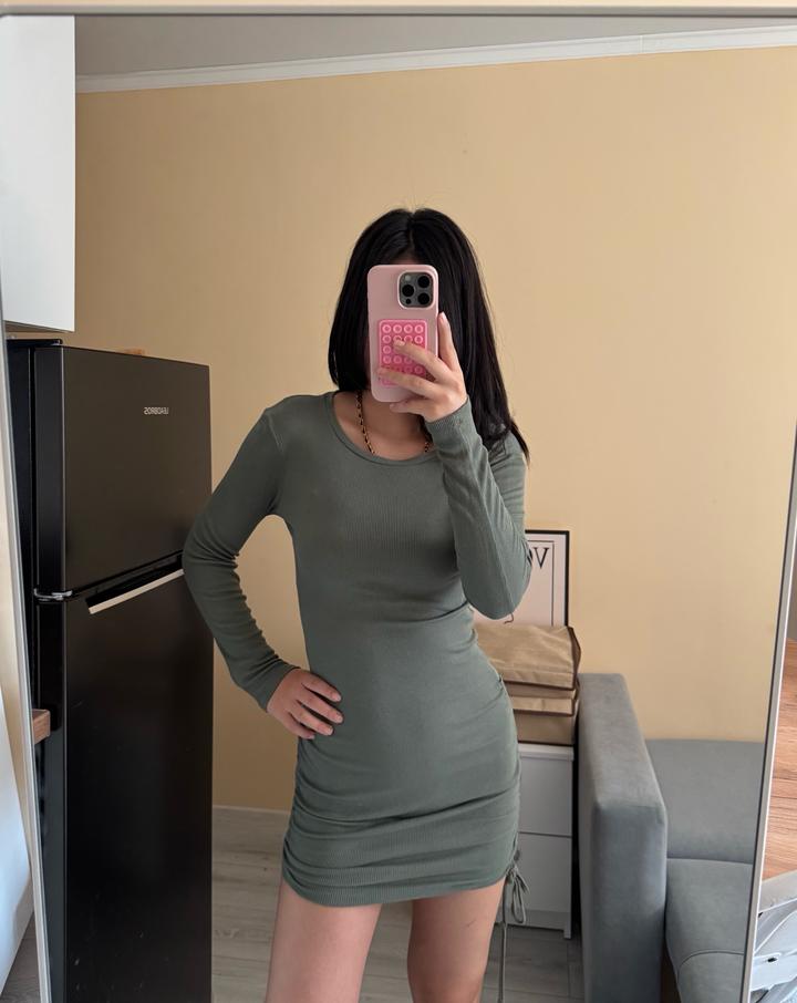 Платье(длина регулируется)