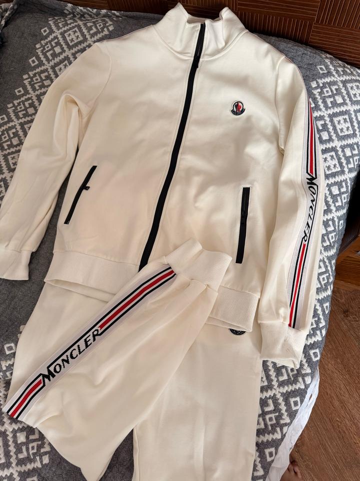 Двойка белая Moncler