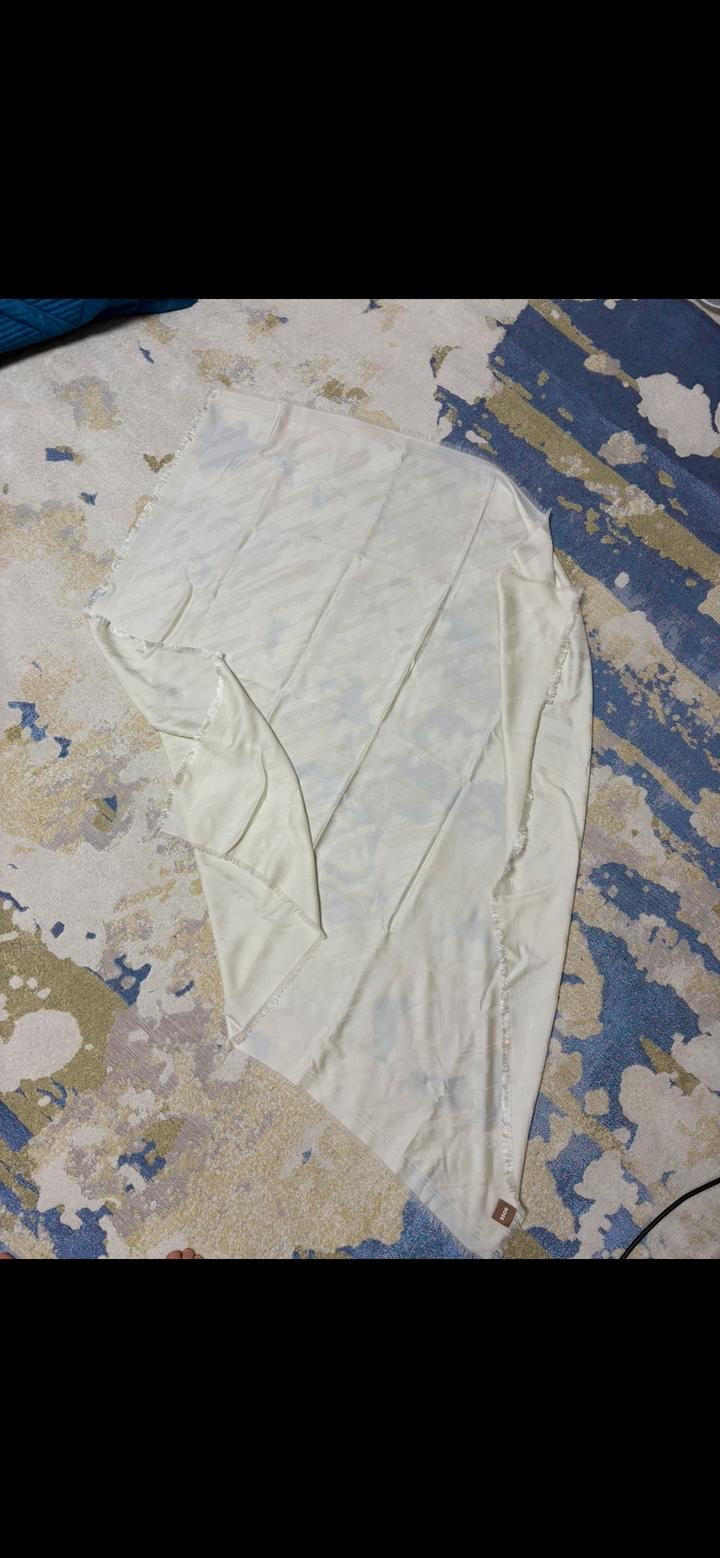 Платок шарф 120x120 Boss