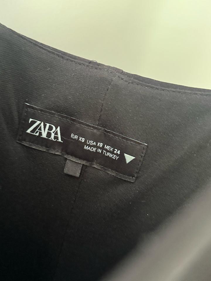 Zara платье