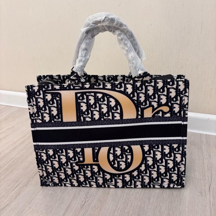 Шопер от Dior текстиль