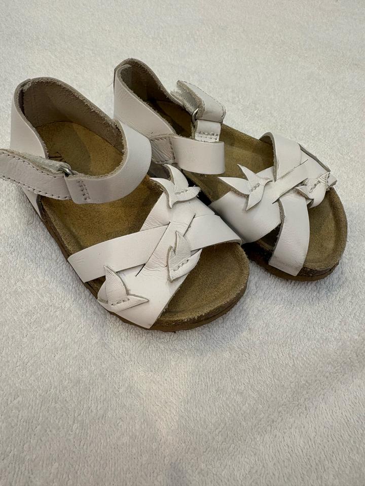 Сандали ZARA