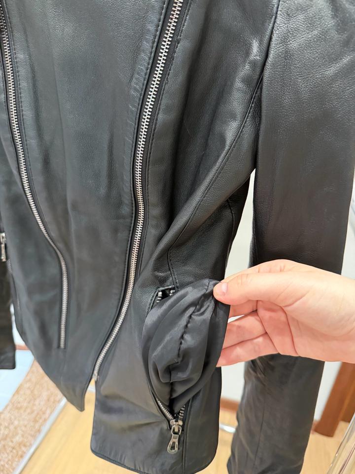 Натуральная кожаная куртка-косуха Stronge Leatherwear