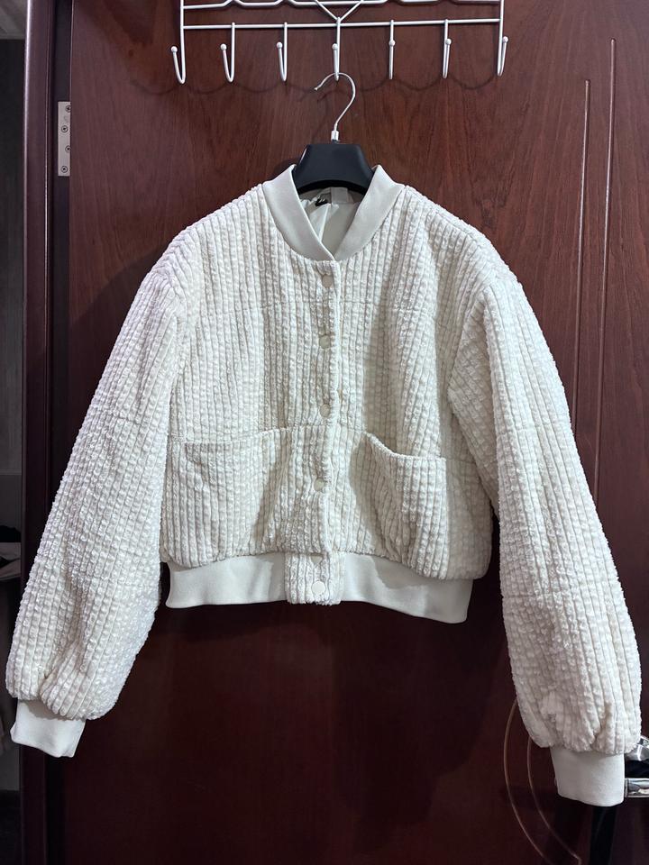 Куртка бомбер H&M Divided