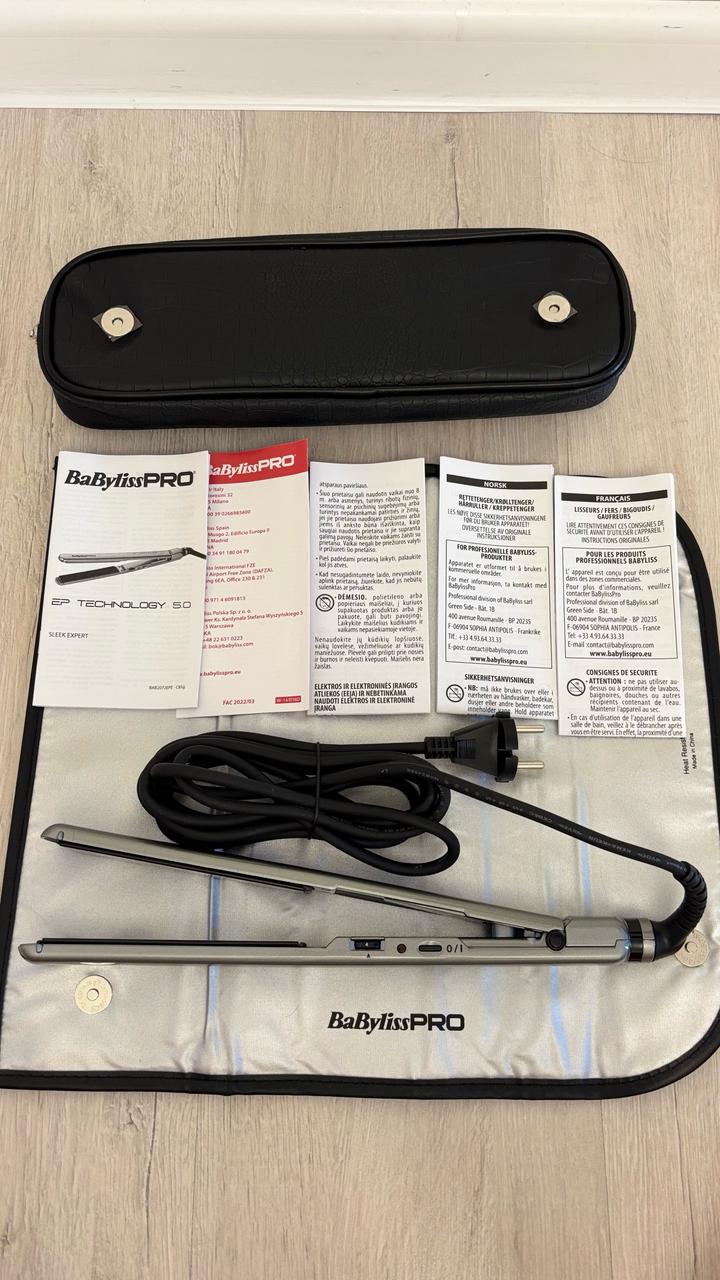 Выпрямитель BaByliss Pro Sleek Expert