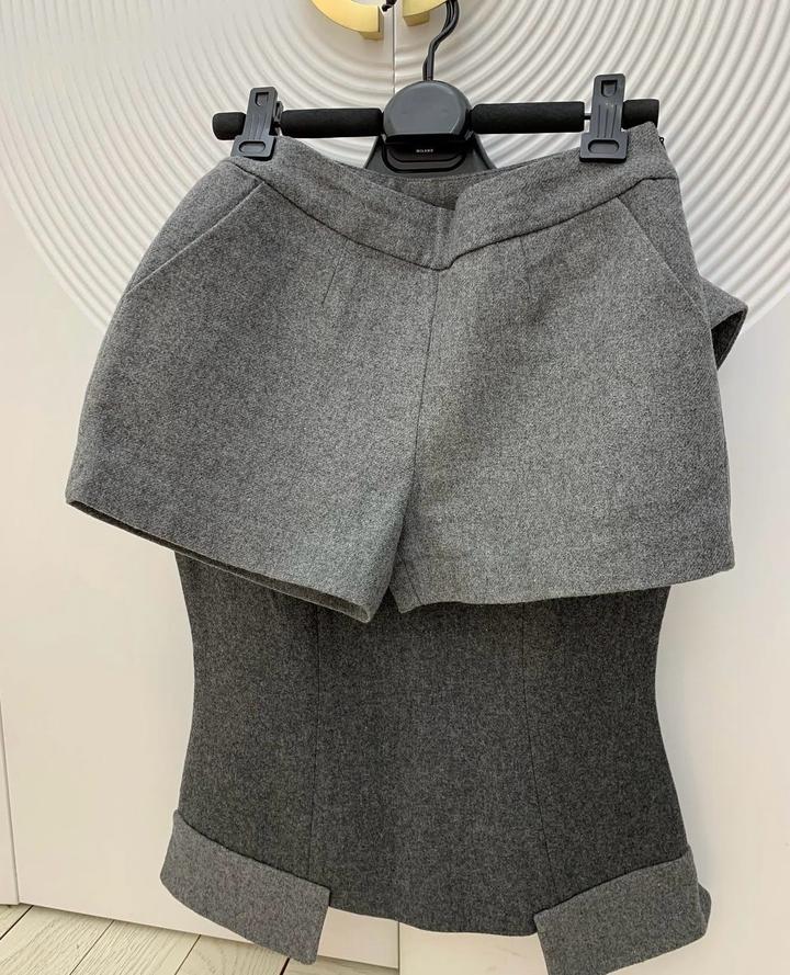 Шерстяная двойка с шортами Vivienne midow Италия