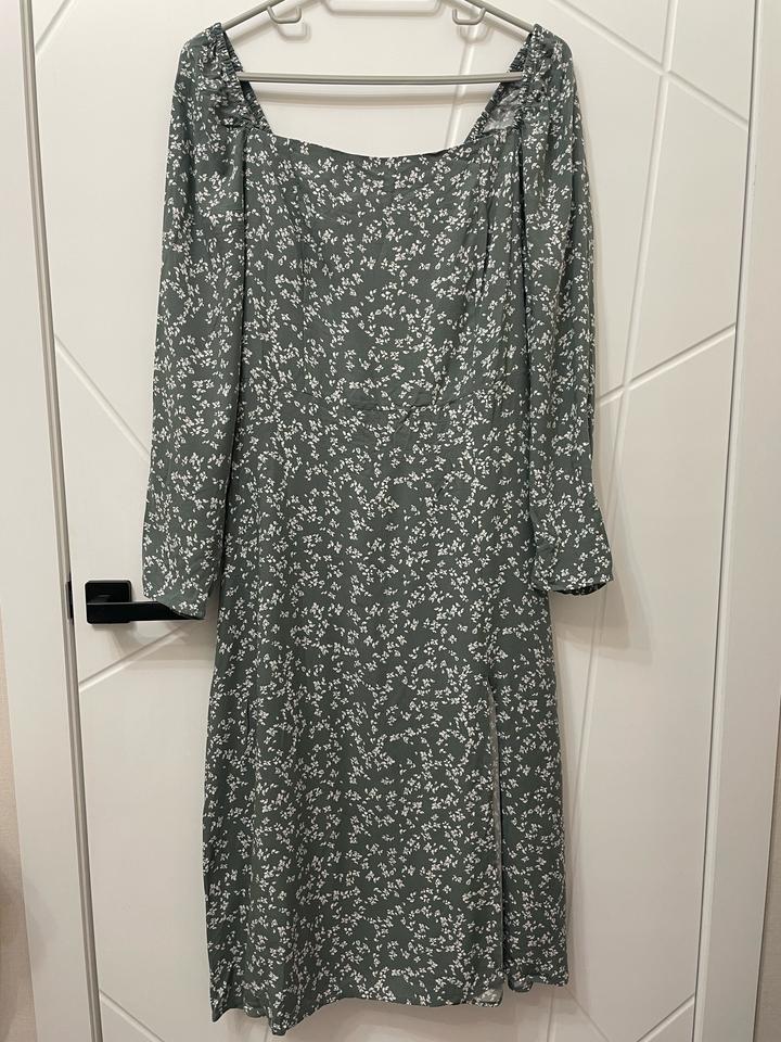 Платье Zarina в цветочек, цвет хаки (размер 48/L)