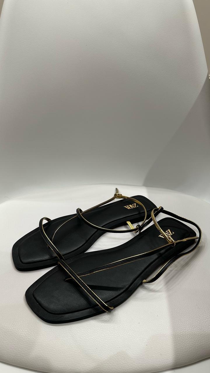 Босоножки Zara