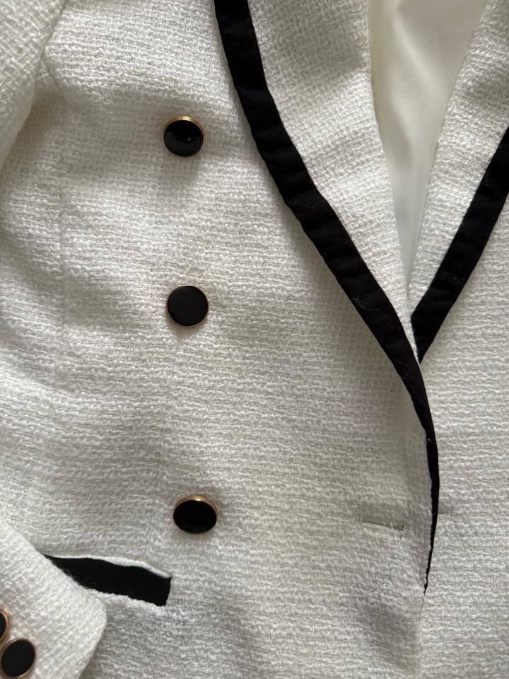 Белый пиджак Zara