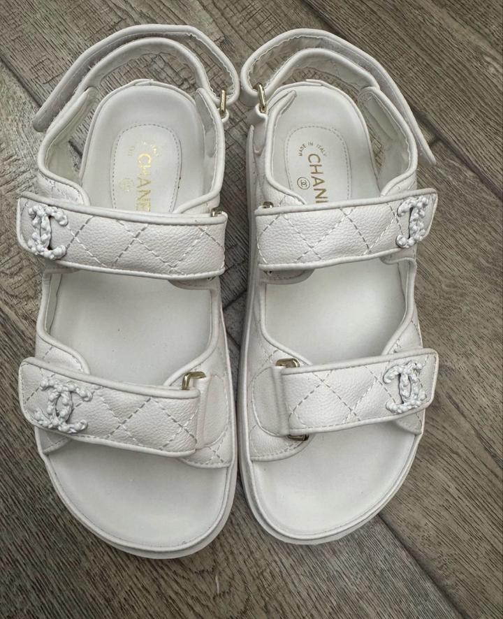 Сандалии chanel новые