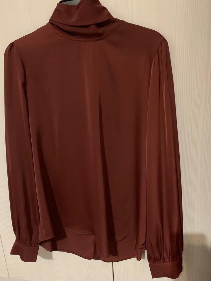 Блуза из атласа 42-44 Aisho Duken бордовый