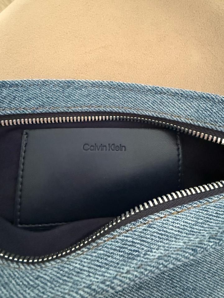 Сумка Calvin Klein