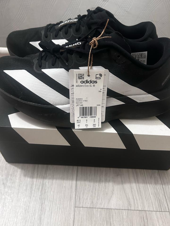 adidas Adizero EVO SL M