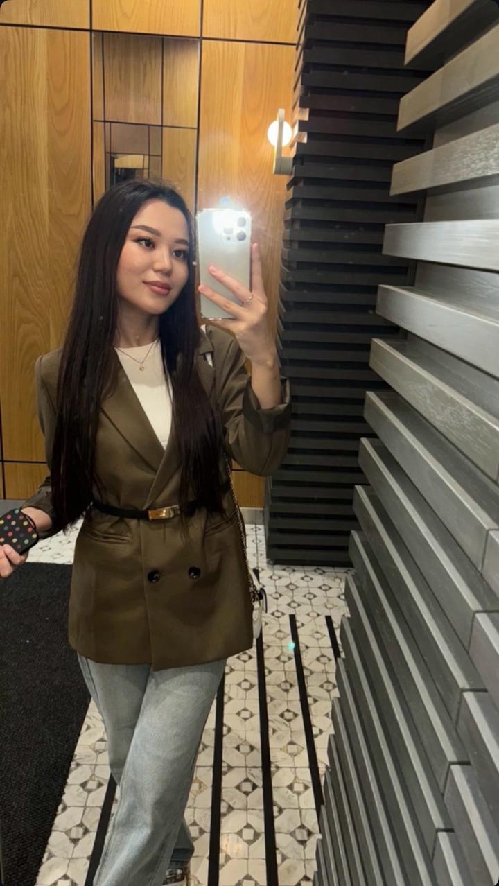 Коричневый пиджак