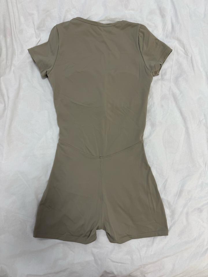 Комбинезон спортивный