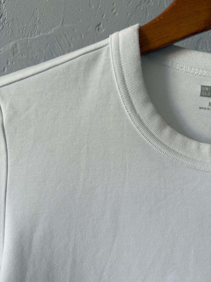 Футболка Uniqlo