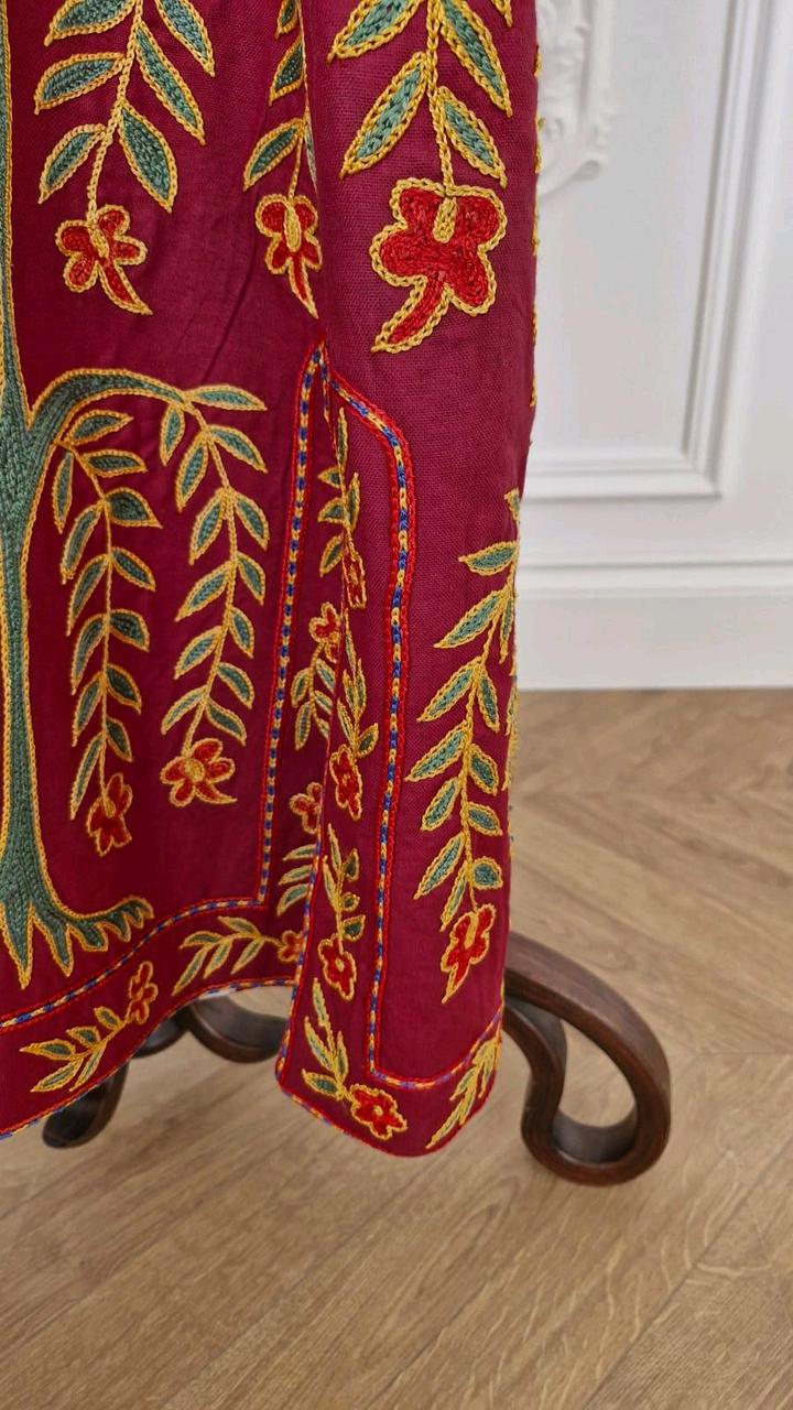 Чапан. Вышивка сюзане.