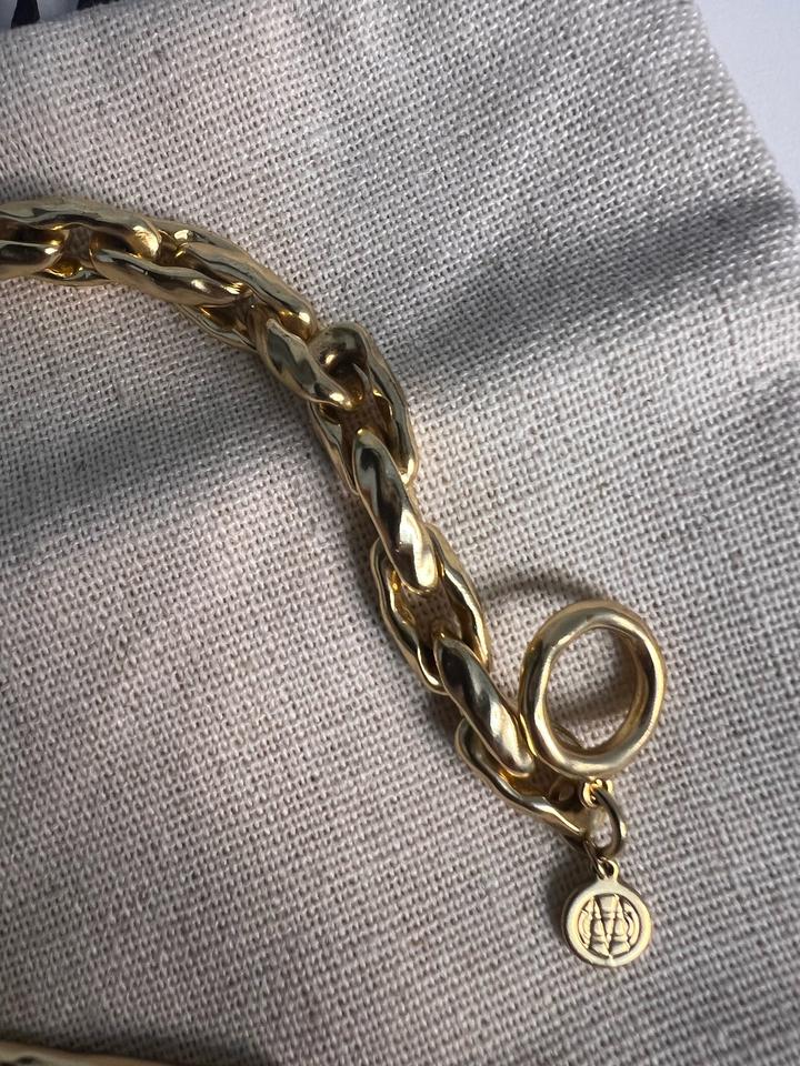 Стильный браслет Massimo Dutti