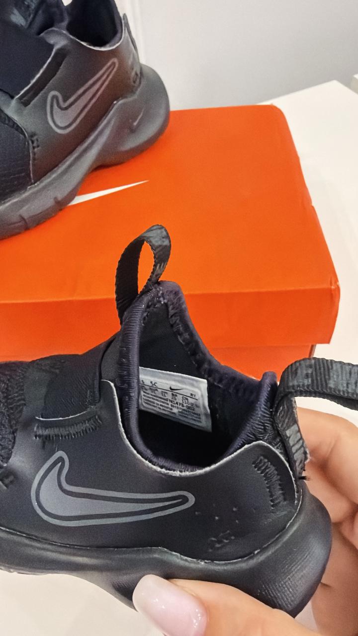 Новые кроссовки Nike 21 размер