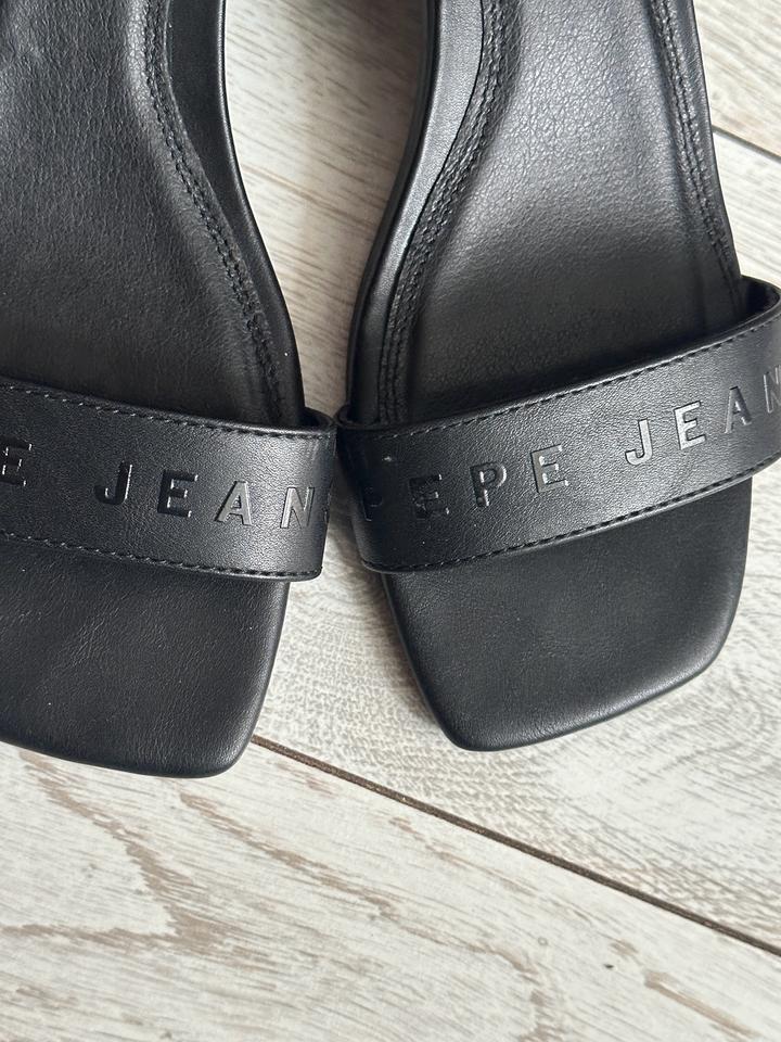 Босоножки Pepe Jeans