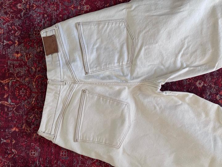 Джинсы белые Massimo Dutti