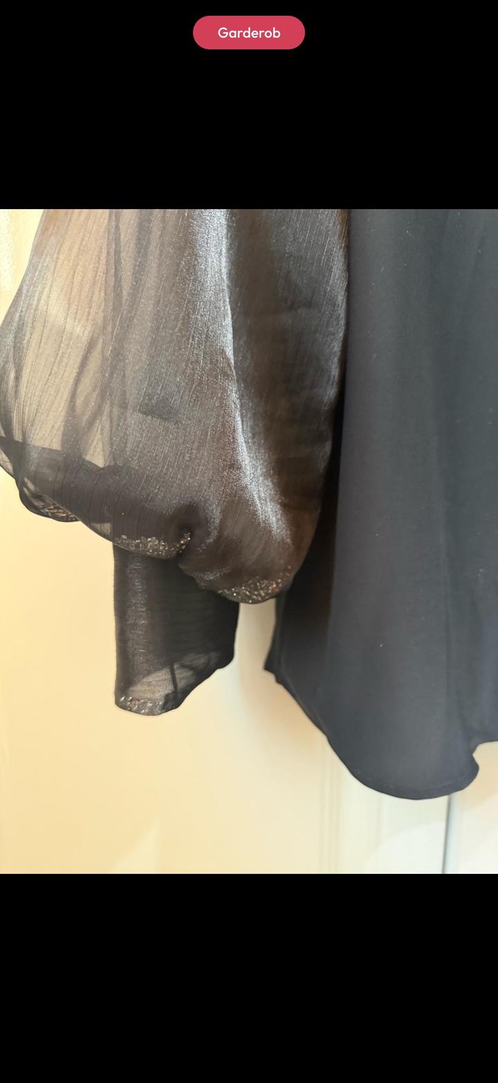 Блуза черная